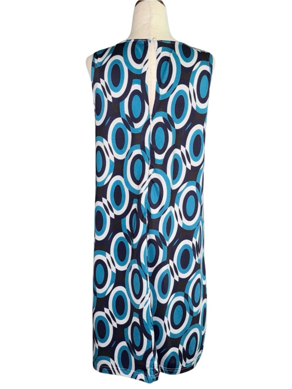 Mod Shift Dress Blue Geometric Print
Sleeveless Retro Office Maximalist - Picture 10 of 10